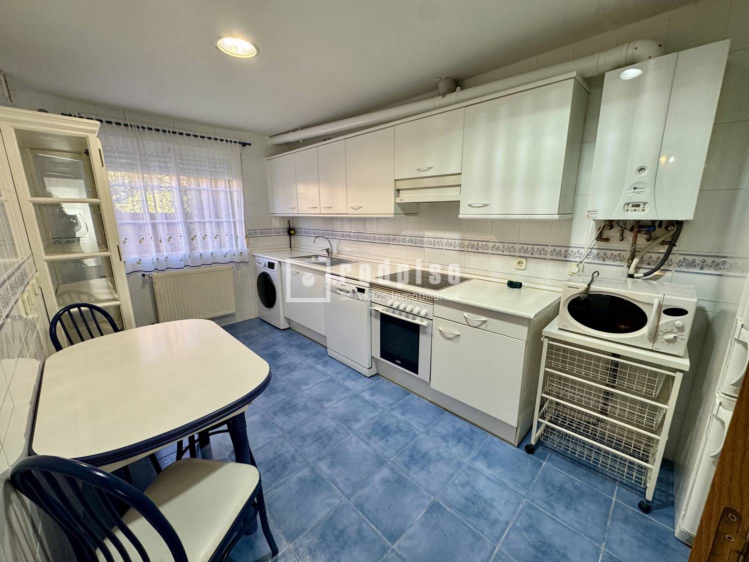 Casa en alquiler en  San Lorenzo de El Escorial, Madrid  4/23