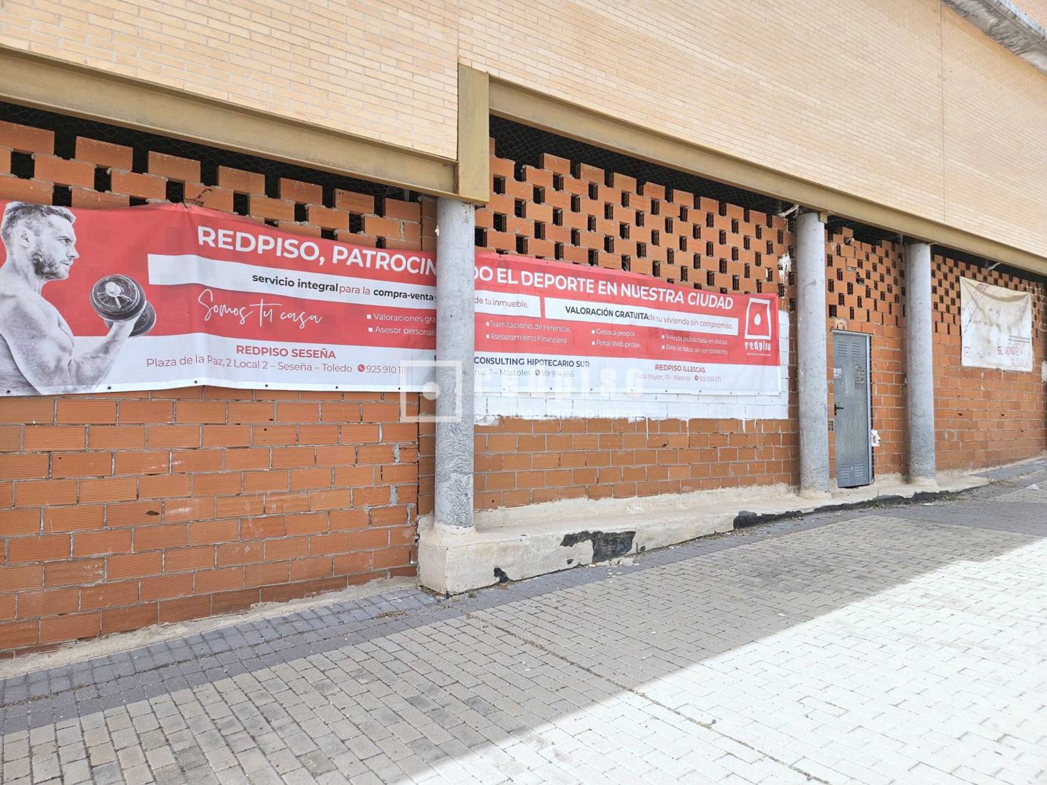 Local en venta en  Illescas, Toledo  3/5