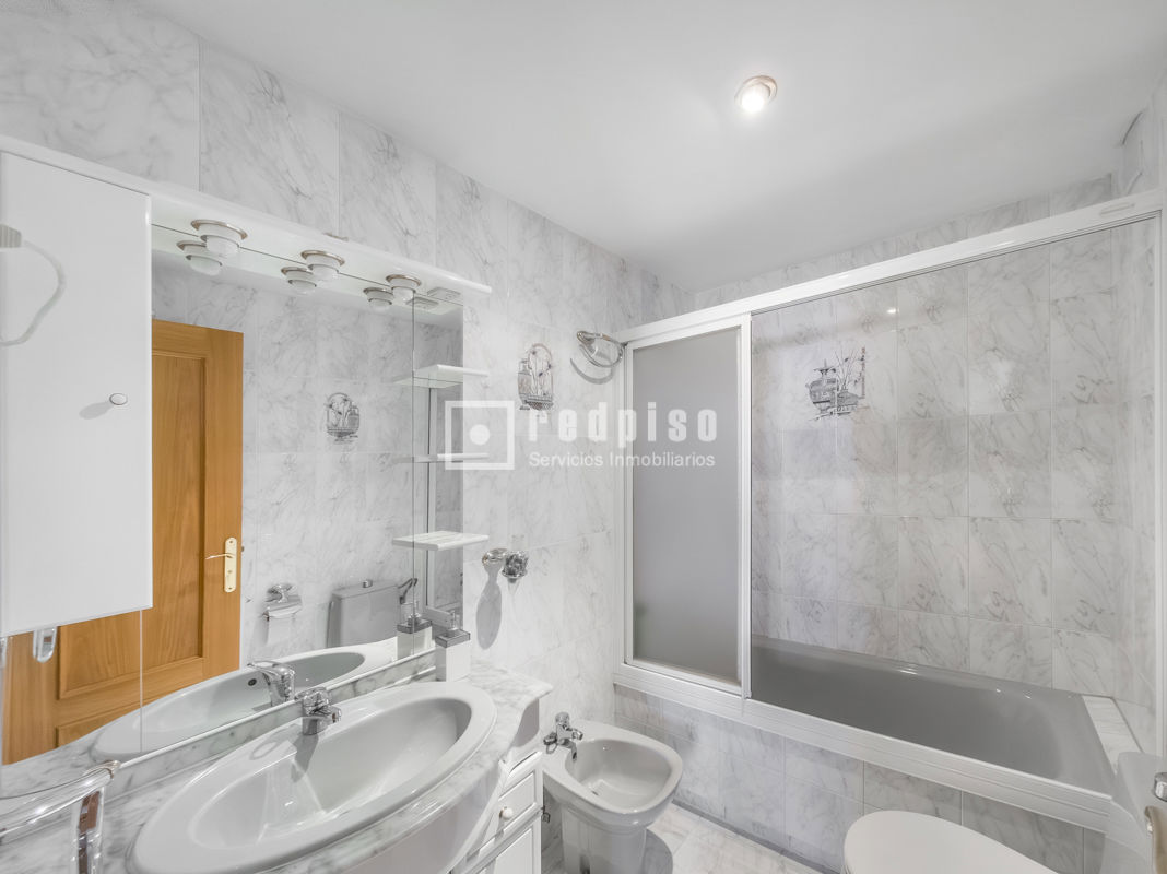 Piso en venta en Alcorcón, Madrid 14/18