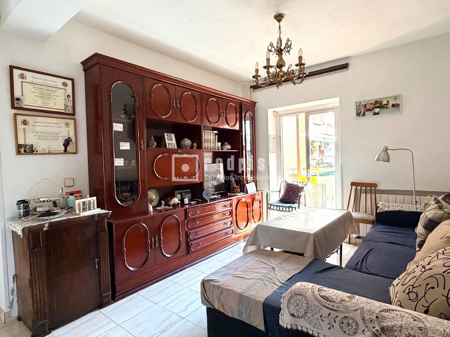 Piso en venta en  calle de Artajona, Tetuán, Madrid  1/1