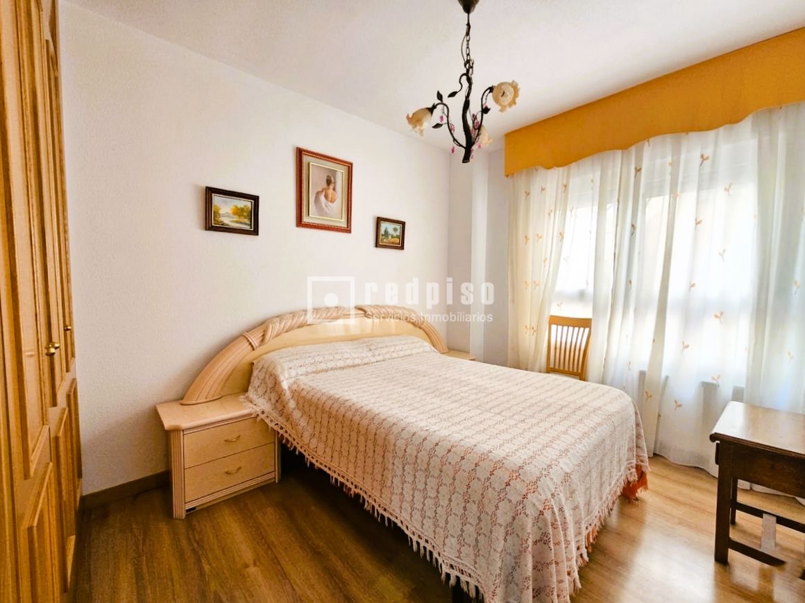 Piso en venta en Parla, Madrid 7/12