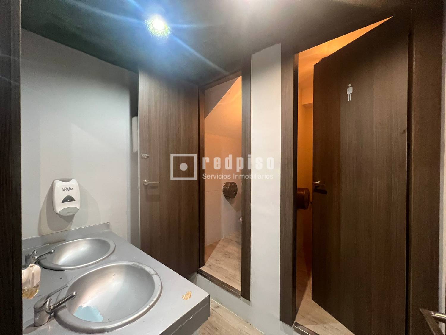 Local en venta en calle De Casablanca, Torremolinos, Málaga 9/13