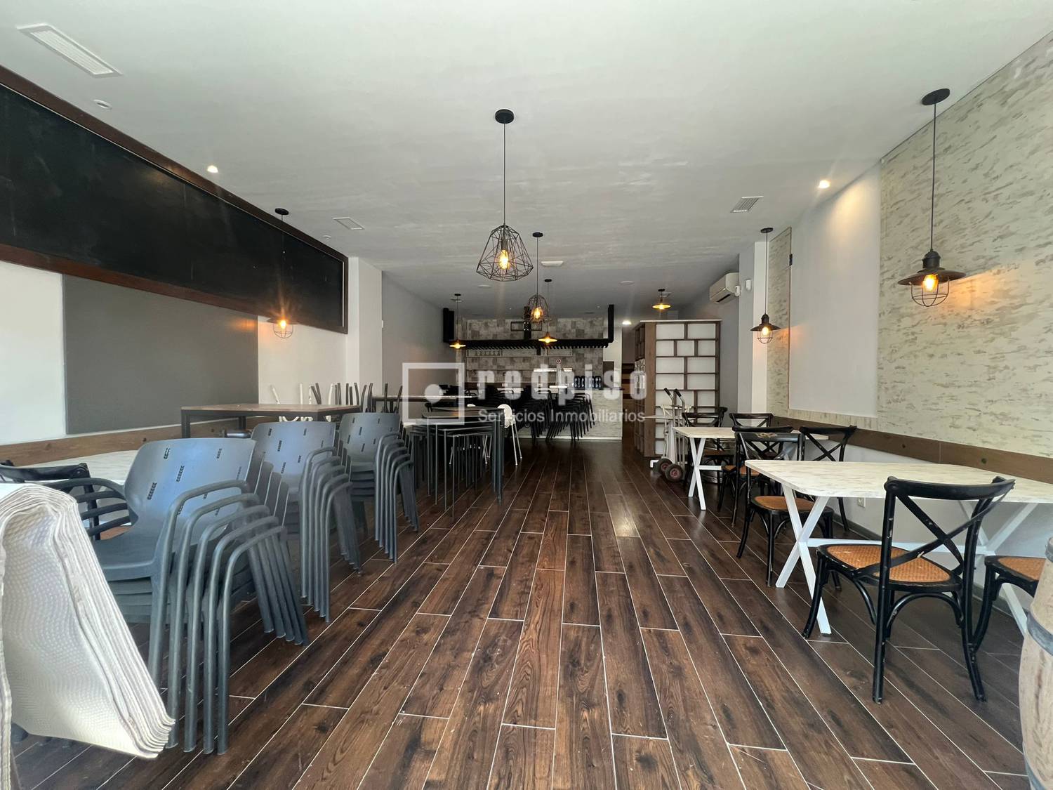 Local en venta en  calle de Casablanca, Torremolinos, Málaga  1/1