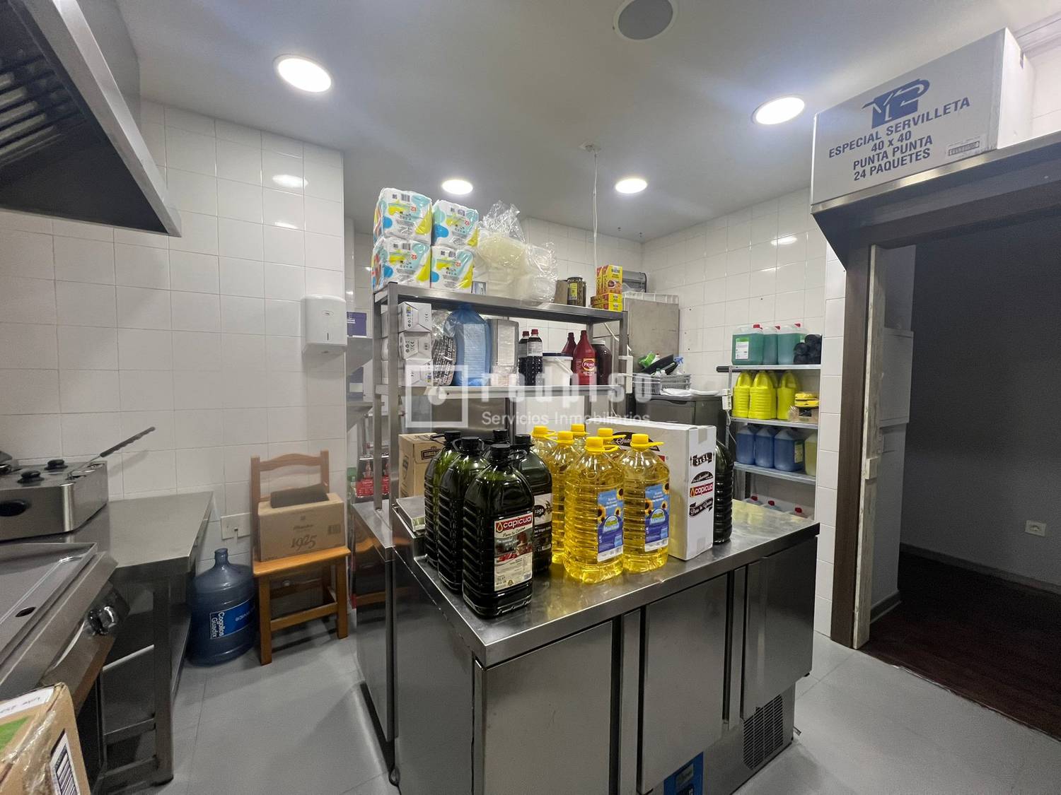 Local en venta en calle De Casablanca, Torremolinos, Málaga 5/13