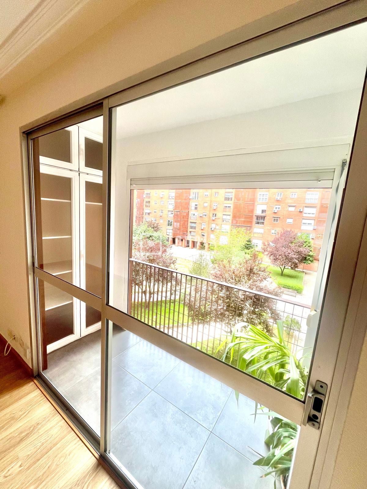Piso en venta en Madrid 2/53