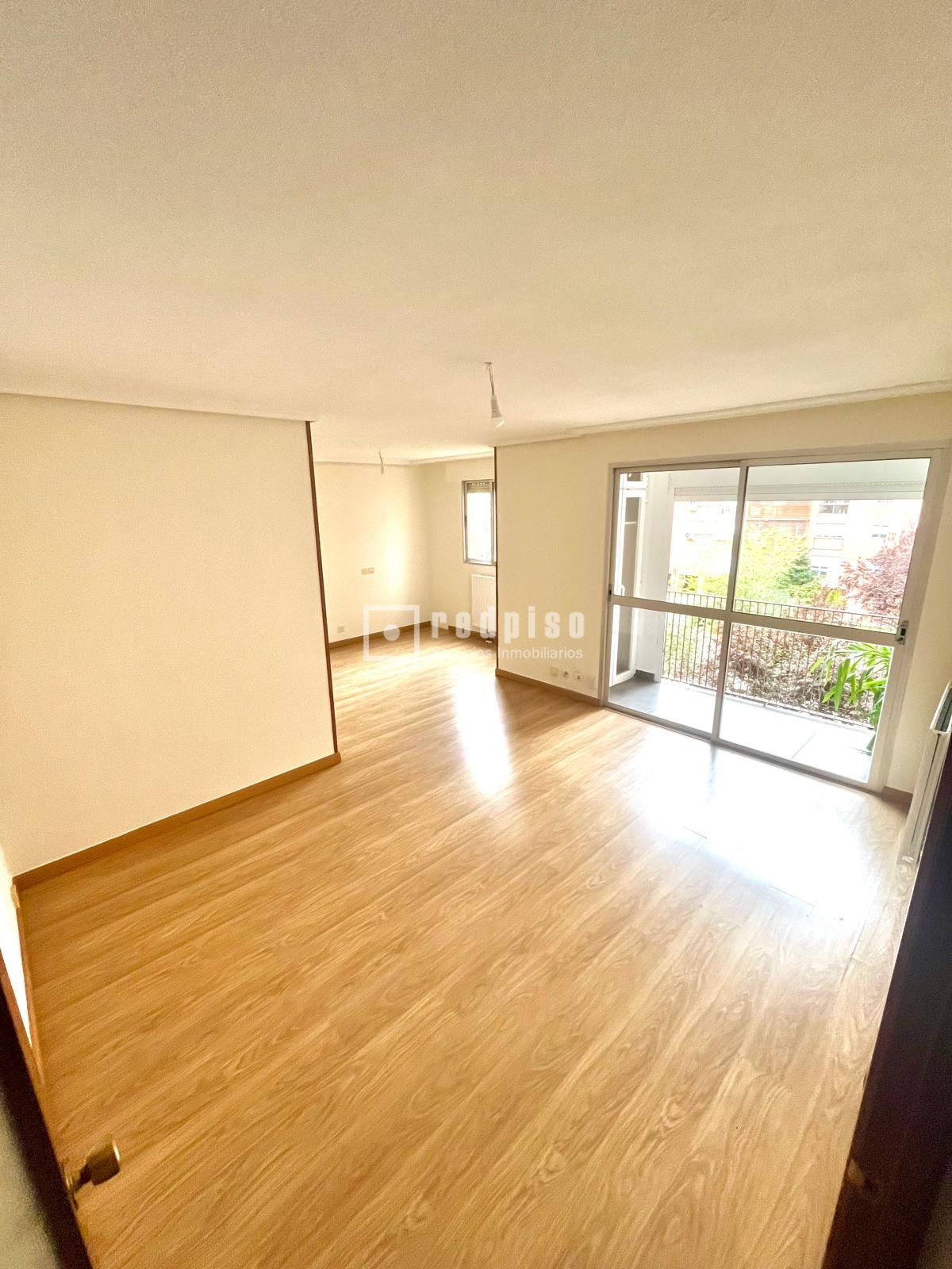 Piso en venta en  Madrid  1/1