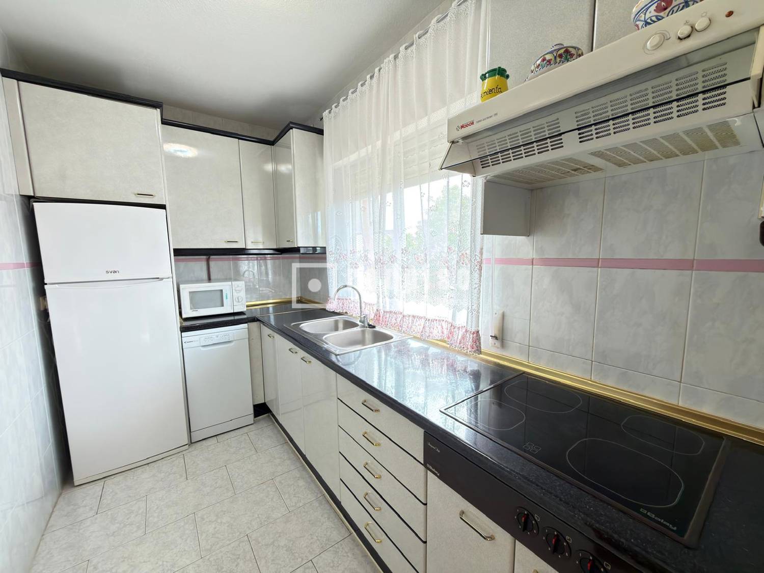 Casa en venta en Valdemorillo, Madrid 6/25