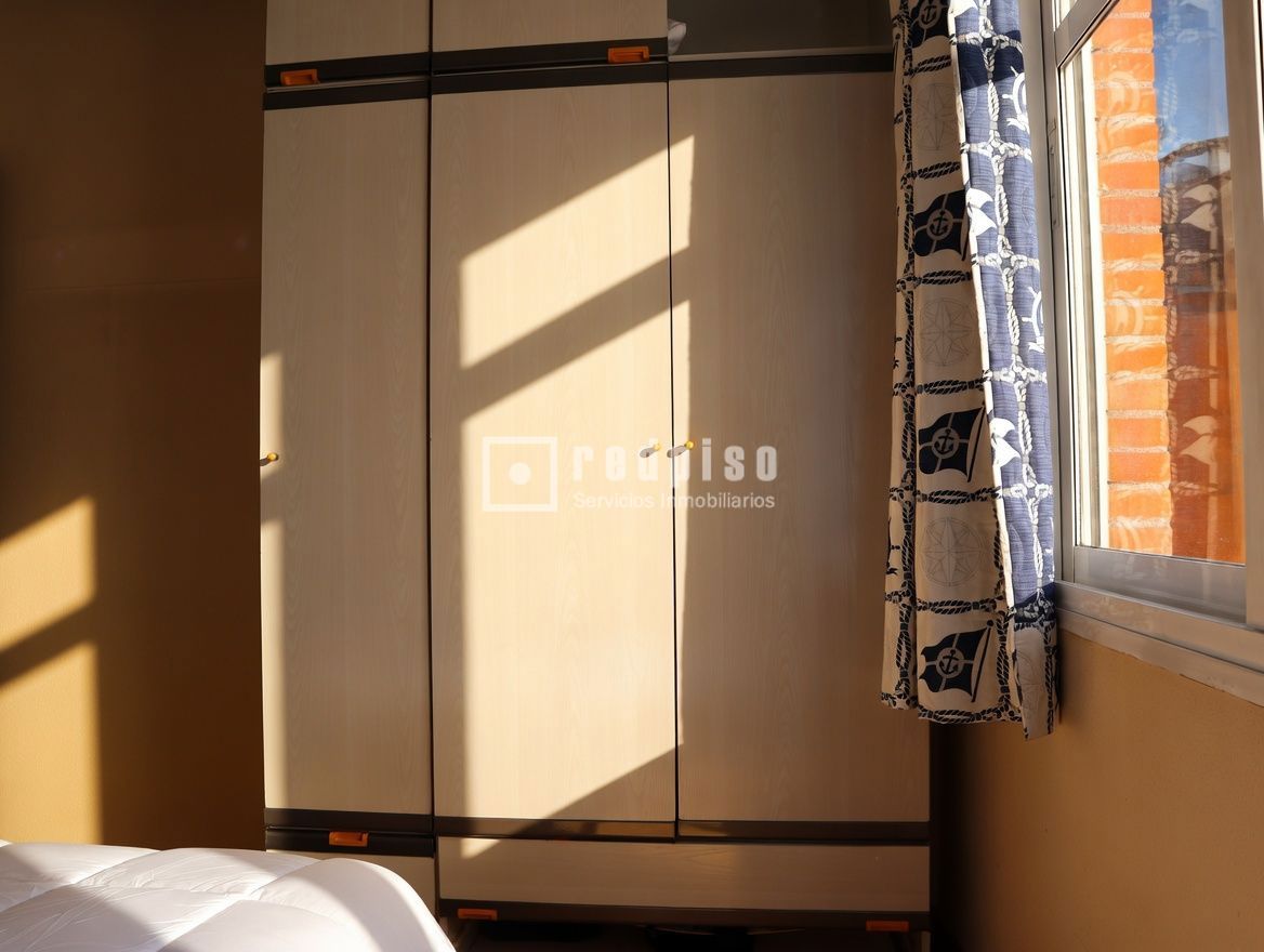 Piso en venta en calle De Cea Bermúdez, Madrid, Madrid 12/18