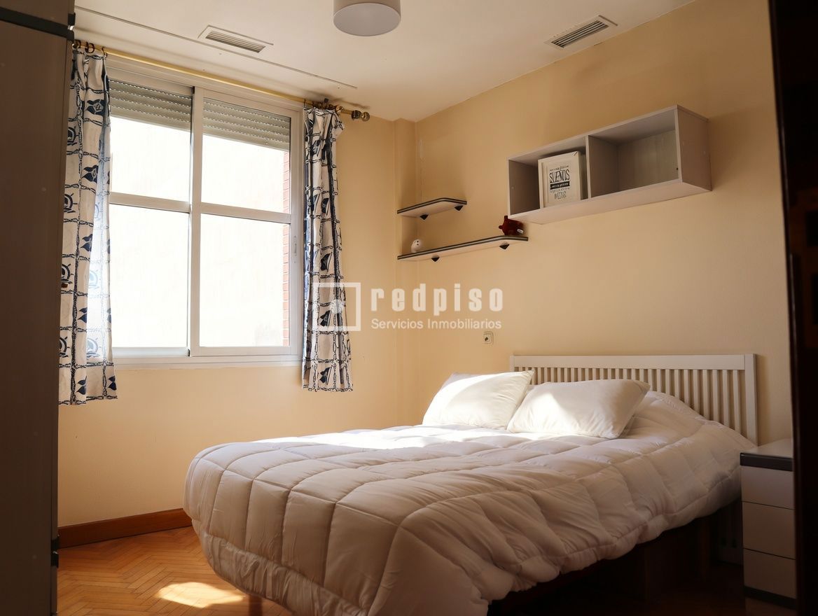 Piso en venta en calle De Cea Bermúdez, Madrid, Madrid 9/18