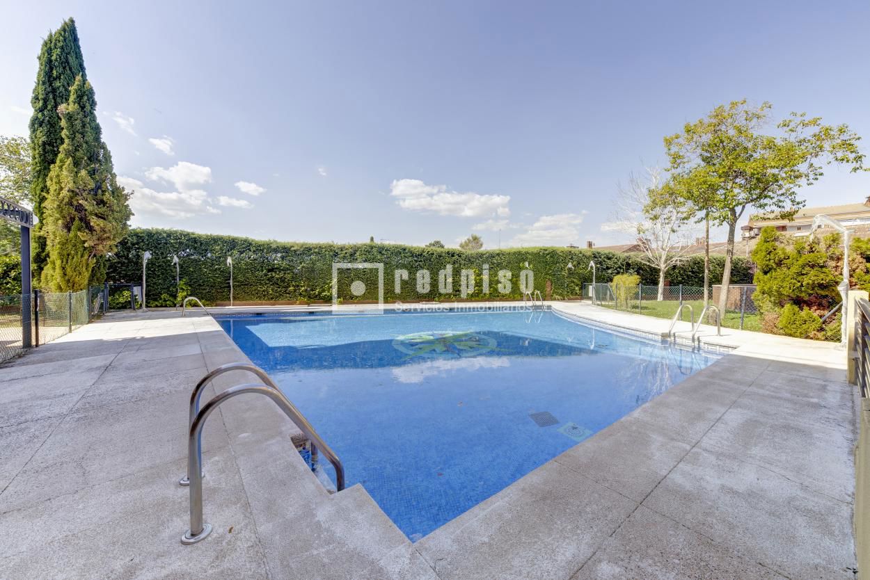 Piso en venta en  Las Rozas, Madrid  40/43