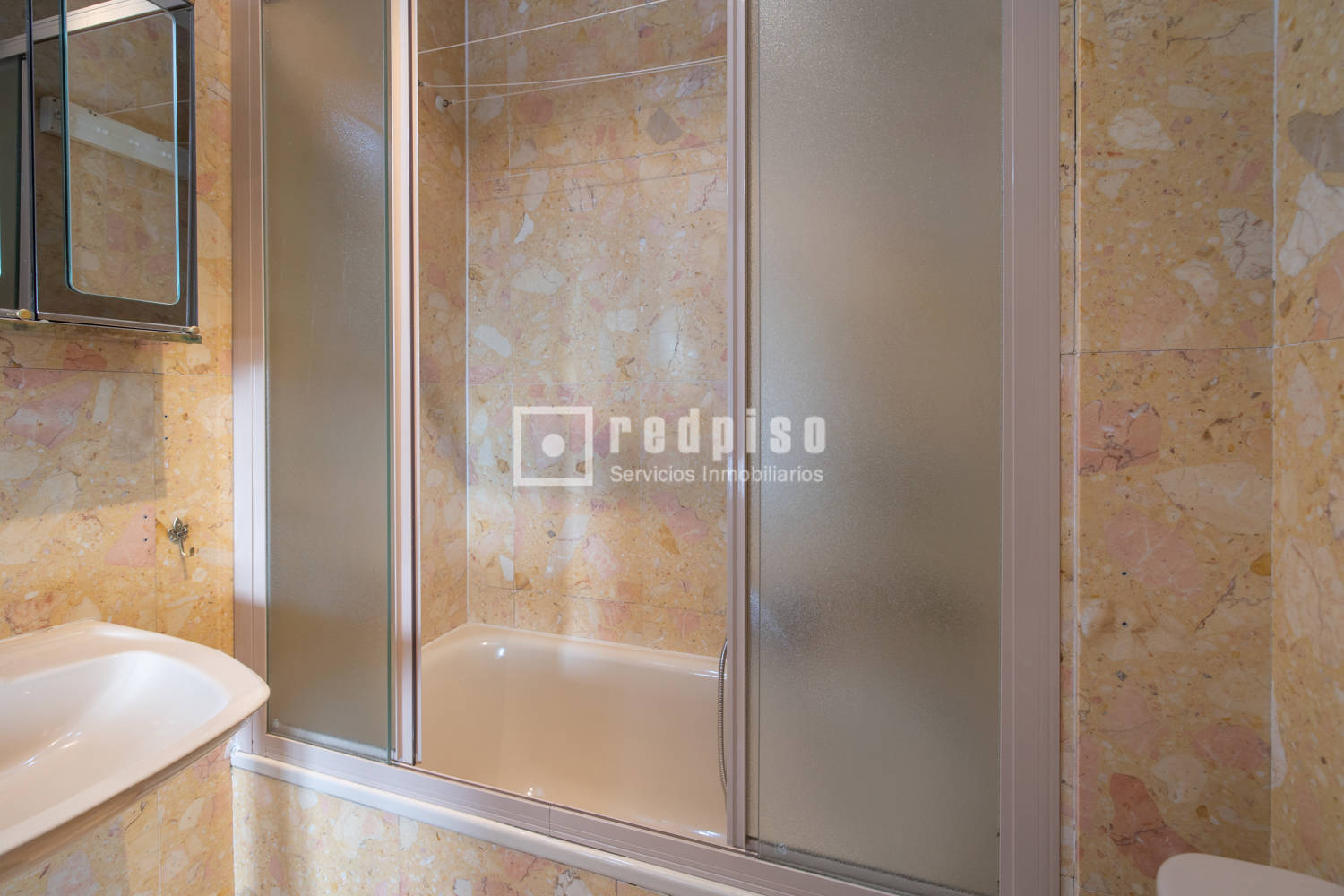 Piso en venta en calle De Martínez Izquierdo, Madrid, Madrid 20/29