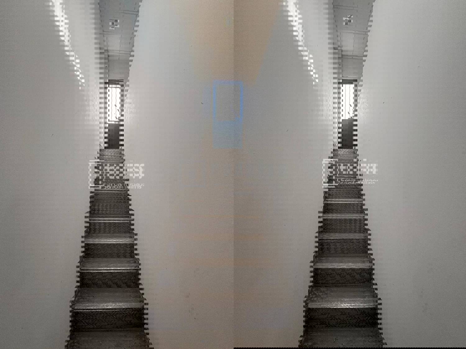 Local en venta en avenida Entrevías, Puente De Vallecas, Madrid 8/10