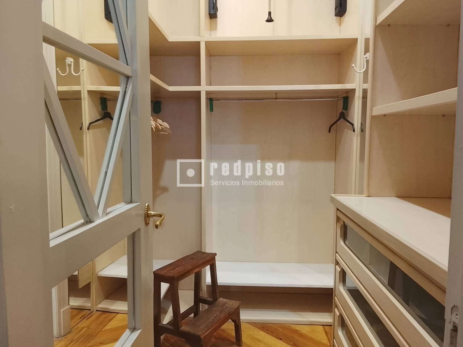 Piso en alquiler en calle Del Monte Esquinza, Madrid, Madrid 12/25