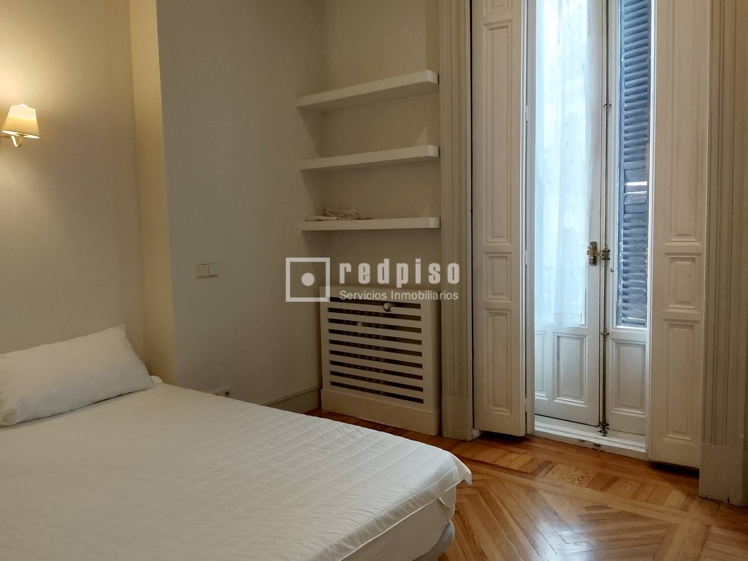 Piso en alquiler en calle Del Monte Esquinza, Madrid, Madrid 17/25