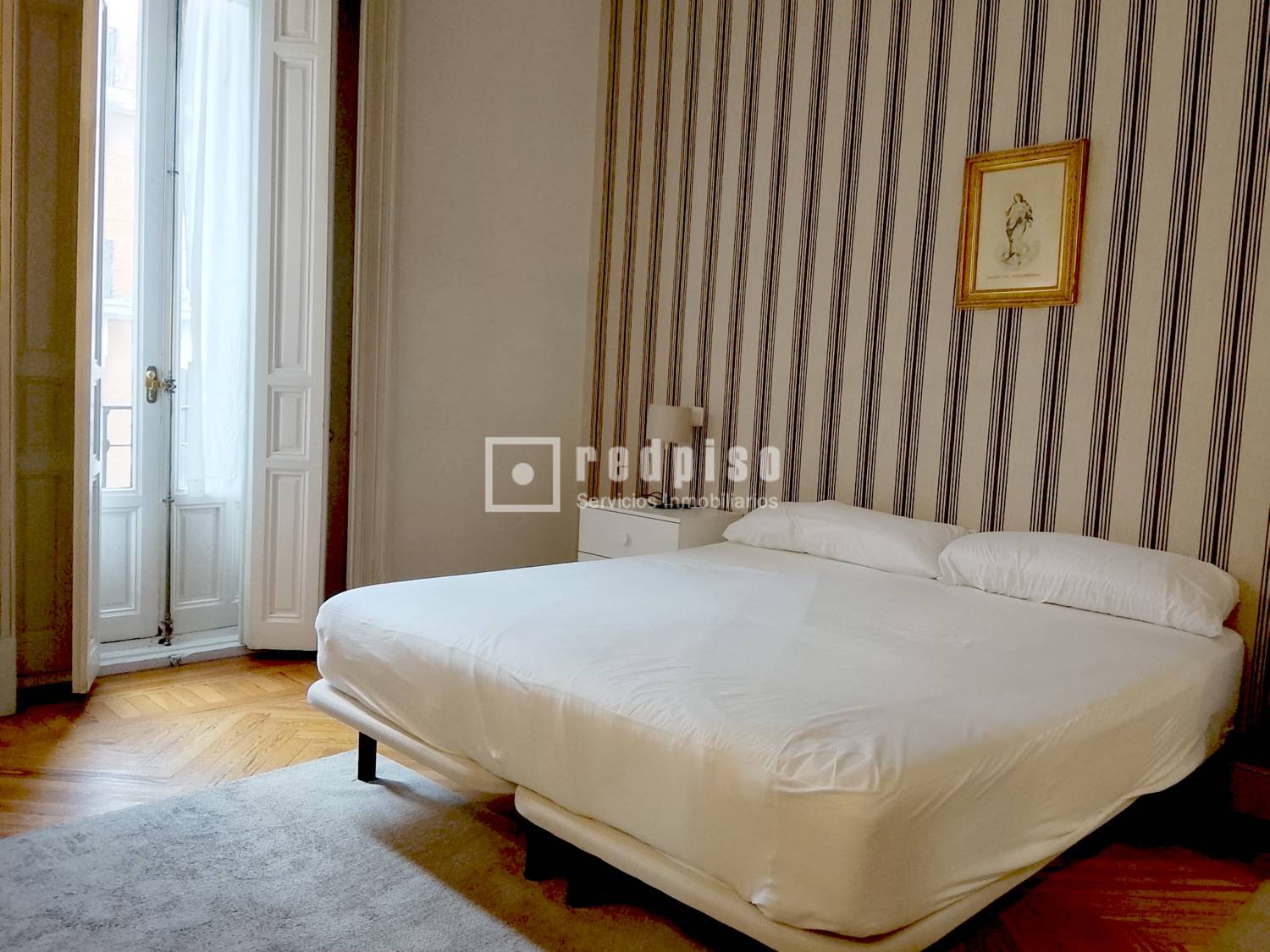 Piso en alquiler en calle Del Monte Esquinza, Madrid, Madrid 10/25