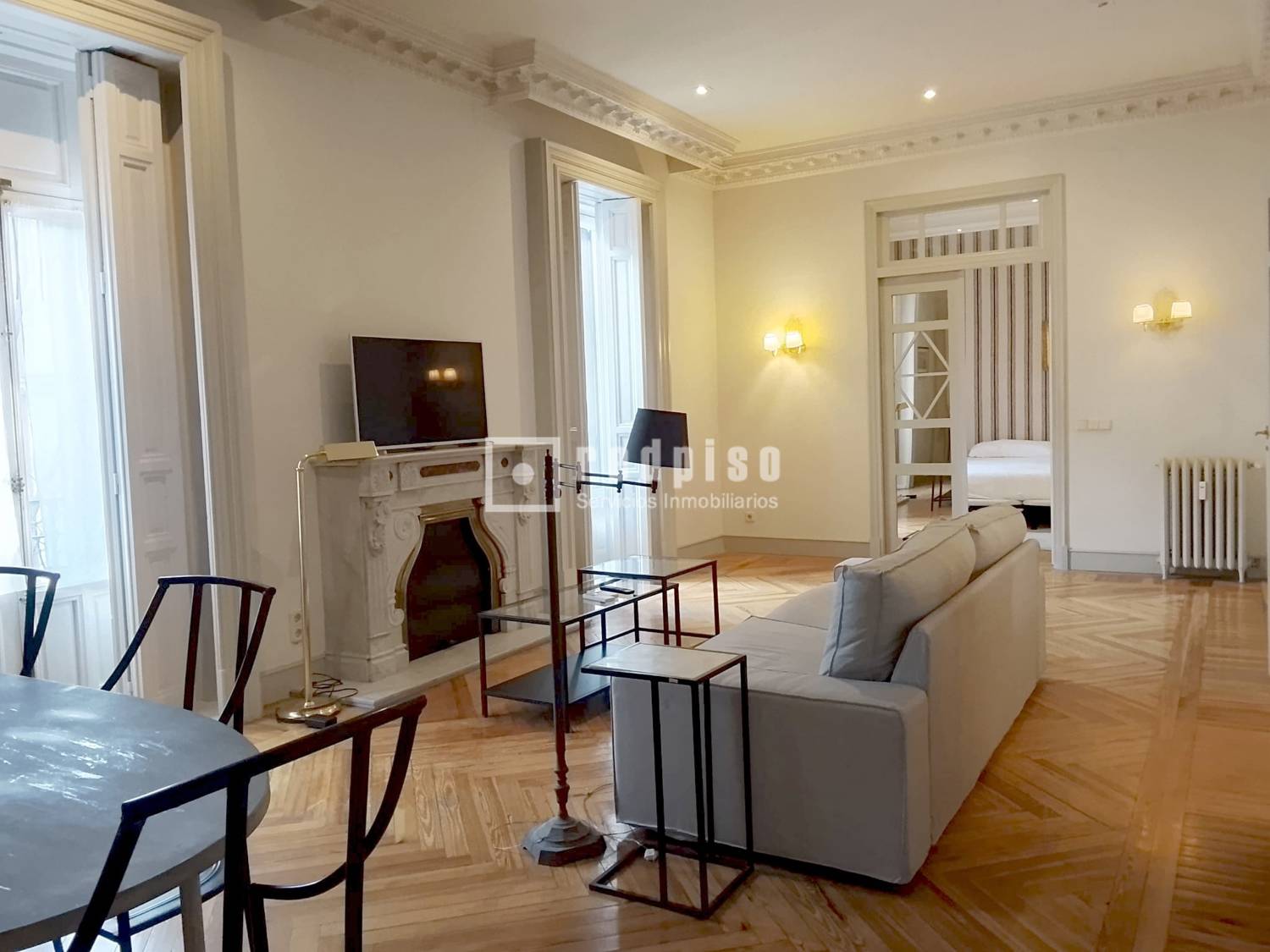 Piso en alquiler en calle Del Monte Esquinza, Madrid, Madrid 2/25