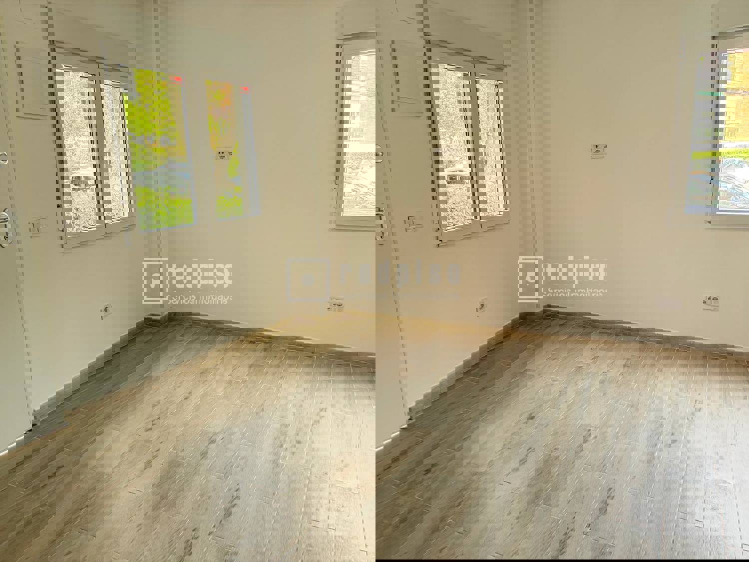 Piso en venta en Torrejón De Ardoz, Madrid 2/8