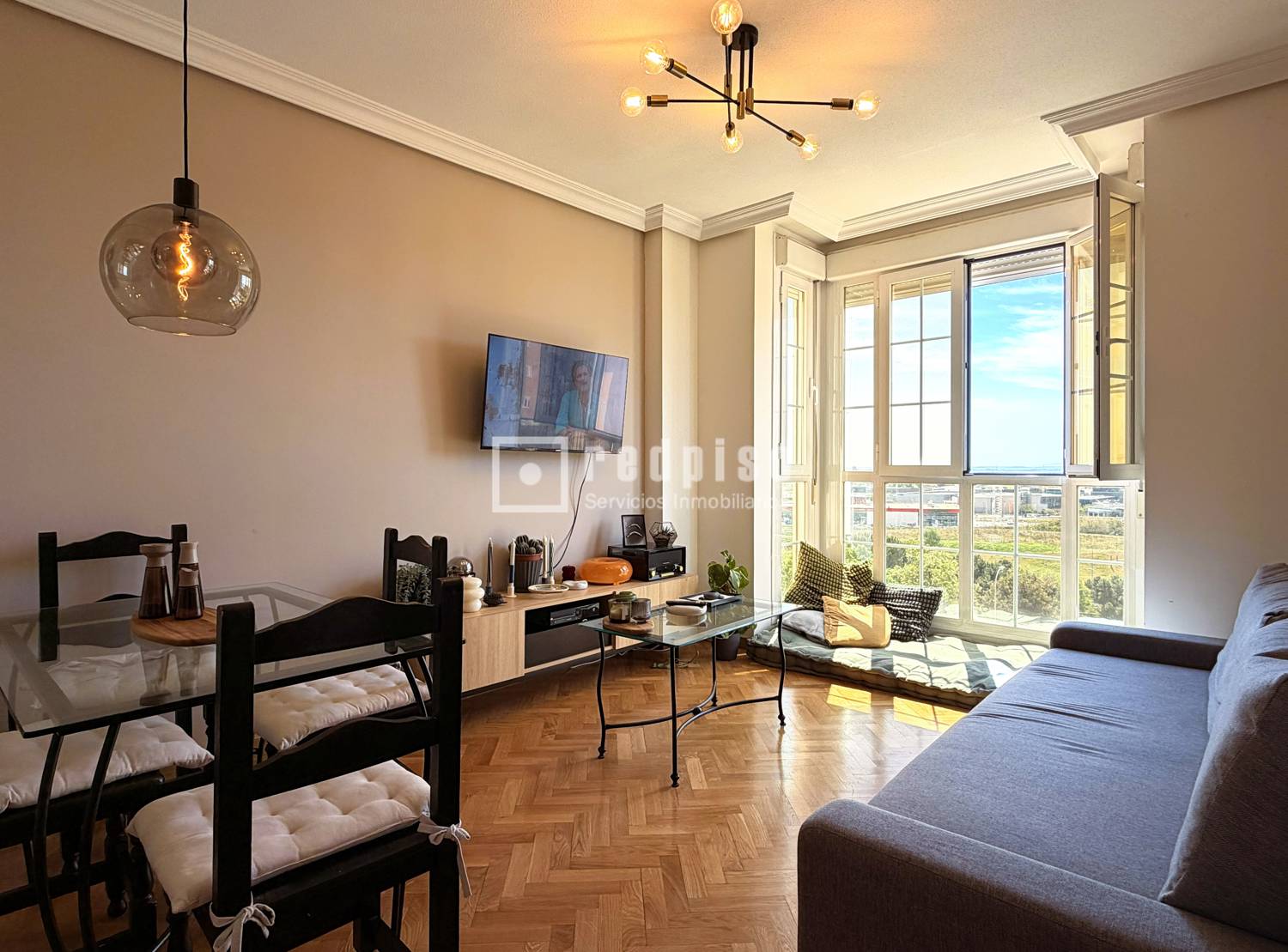 Piso en venta en  avenida de la Peseta, Madrid  1/1