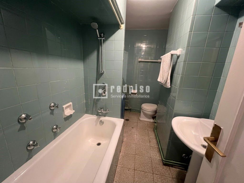 Piso en venta en calle De Gaztambide, Madrid, Madrid 12/23