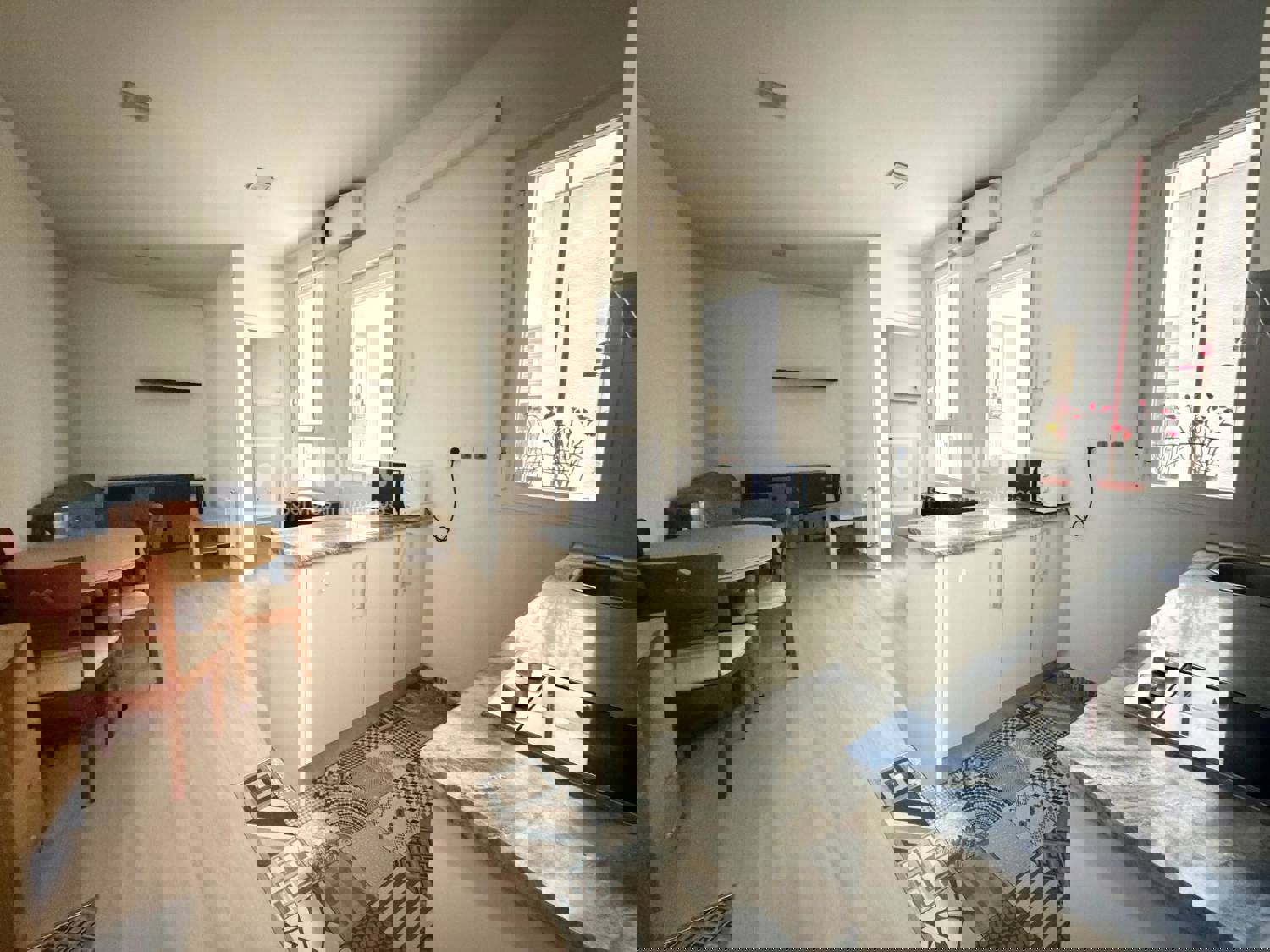 Piso en venta en  calle de la Fuente del Berro, Madrid  1/1