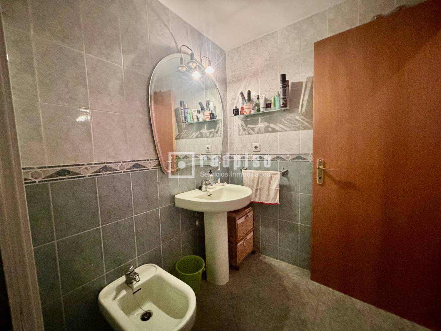 Piso en venta  calle Vicentica la Serrana, Mislata, Valencia  14/23