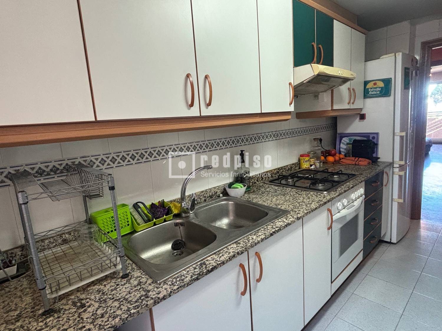Piso en venta  calle Vicentica la Serrana, Mislata, Valencia  4/23