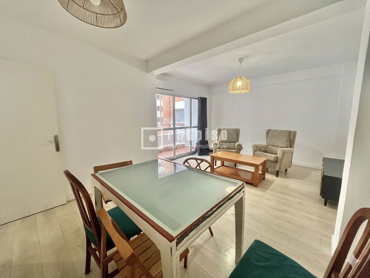 Piso en venta en  calle Nuestra Señora de los Clarines, Bailén-Miraflores, Málaga  1/1
