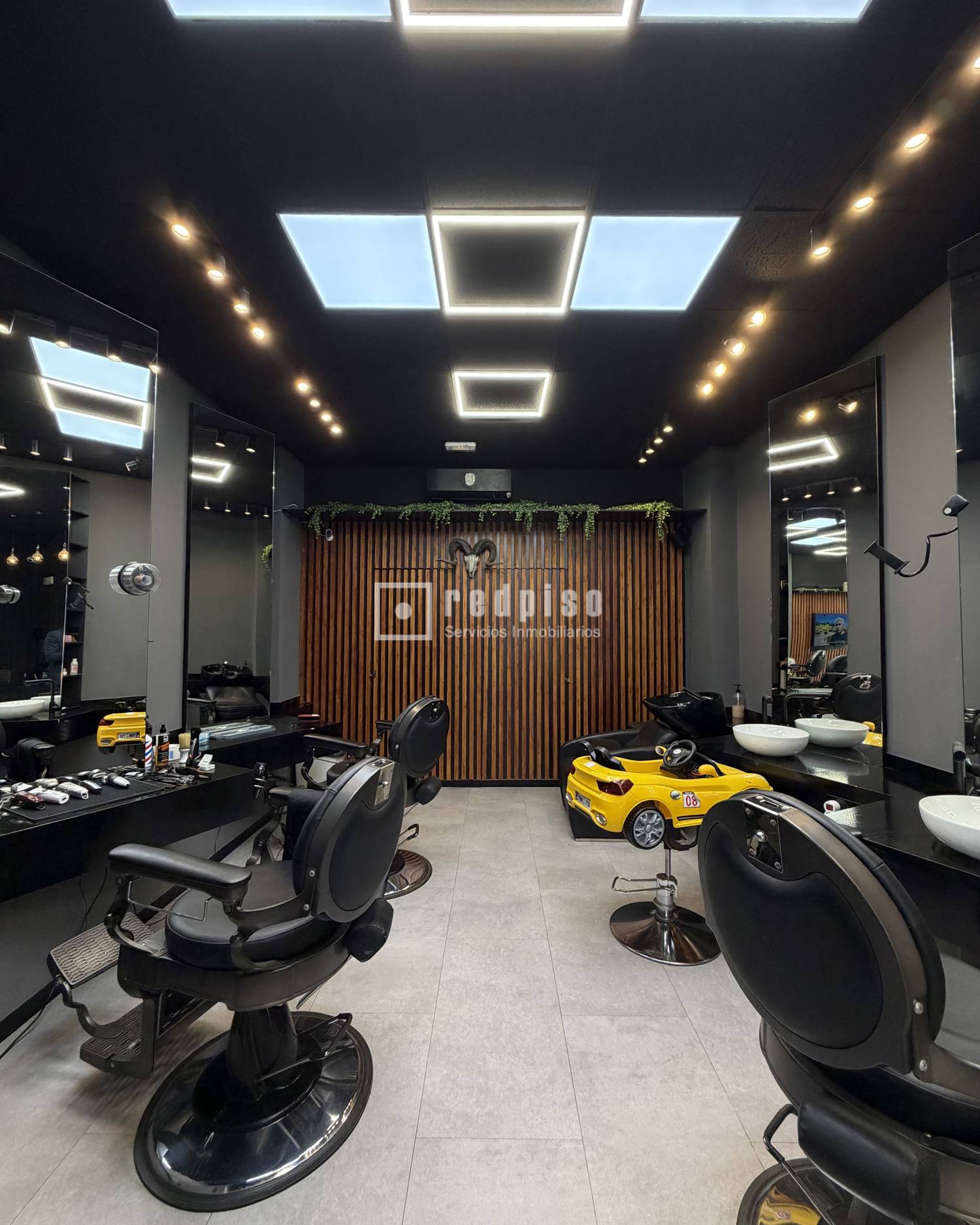 Local en alquiler en  calle Polo y Peyrolon, El Llano del Real, Valencia  1/1