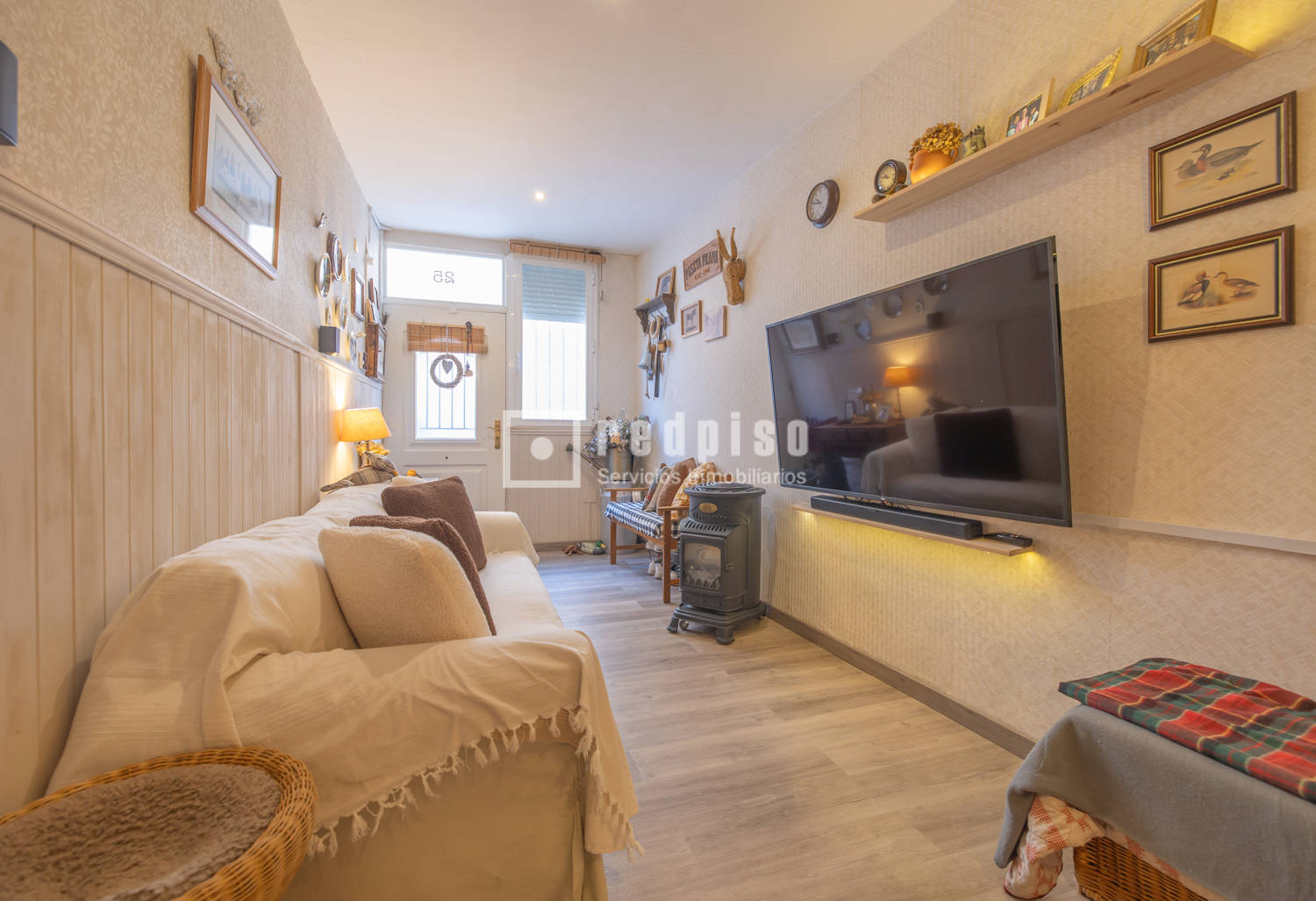 Piso en venta en  Campo Real, Madrid  3/16