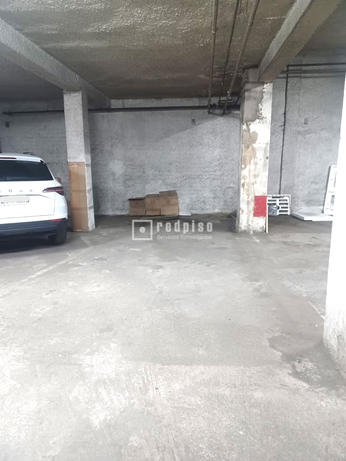 Garaje en venta en  calle del Guabairo, Madrid  1/1