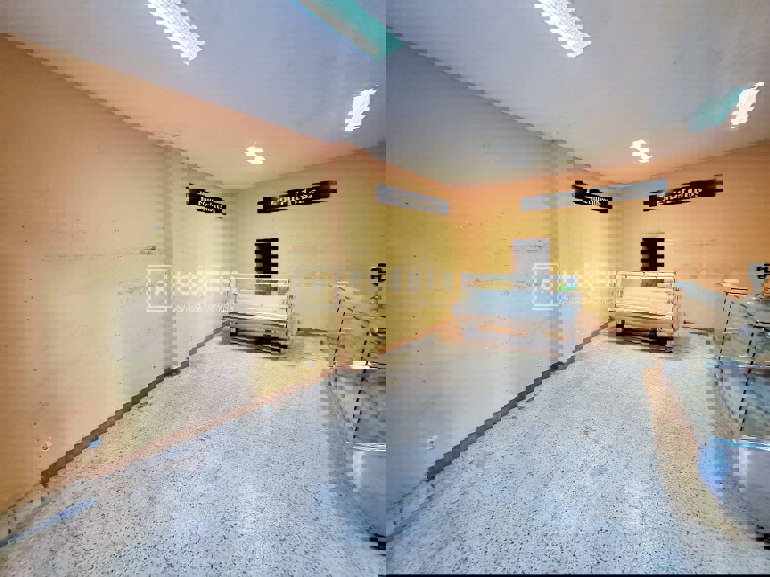 Local en venta en  Talavera de la Reina, Toledo  6/12