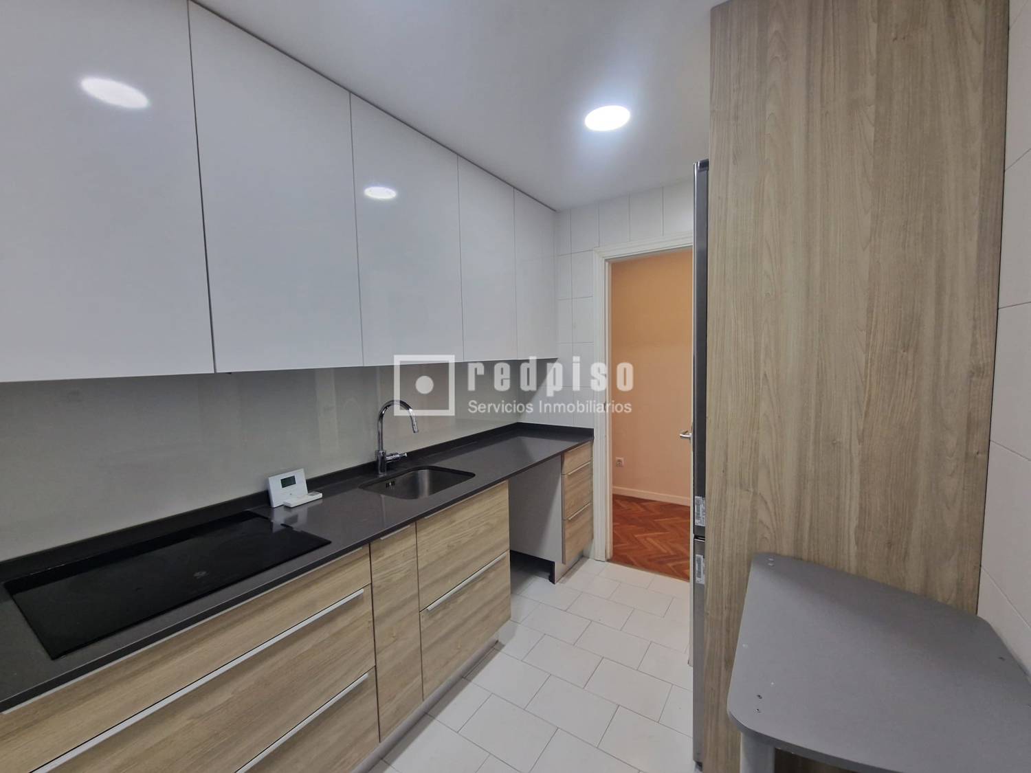 Piso en venta en calle De Los Hermanos García Noblejas, San Blas-canillejas, Madrid 15/18