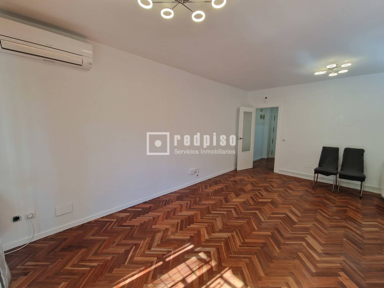 Piso en venta en calle De Los Hermanos García Noblejas, San Blas-canillejas, Madrid 2/18