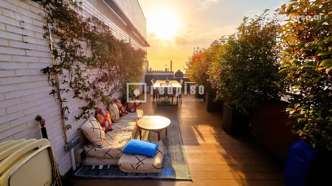 Piso en venta en  calle de Paco Rabal, Madrid  1/1