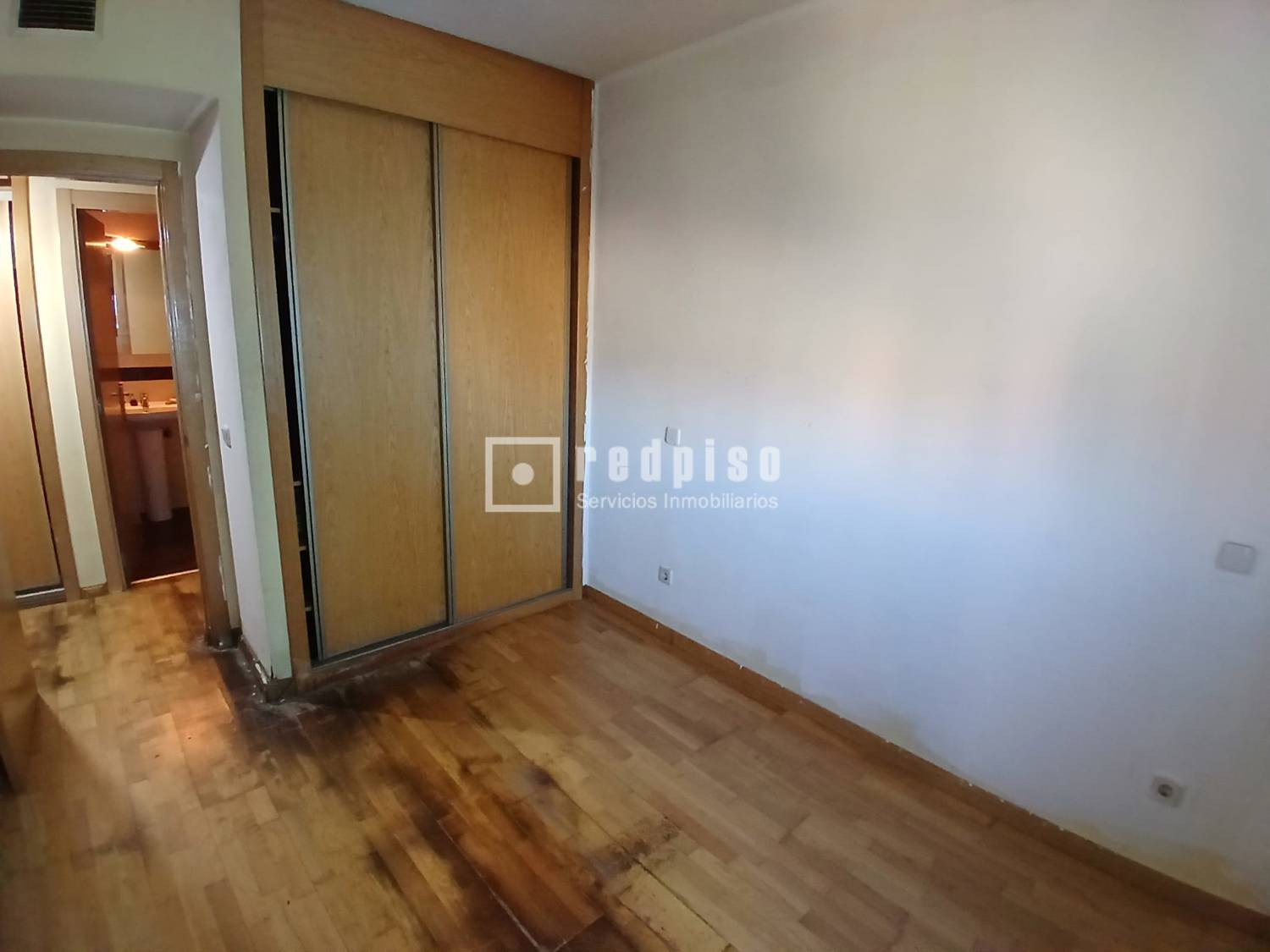 Piso en venta en calle De Almazán, Madrid, Madrid 18/22