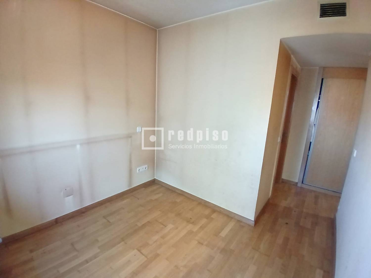 Piso en venta en calle De Almazán, Madrid, Madrid 14/22