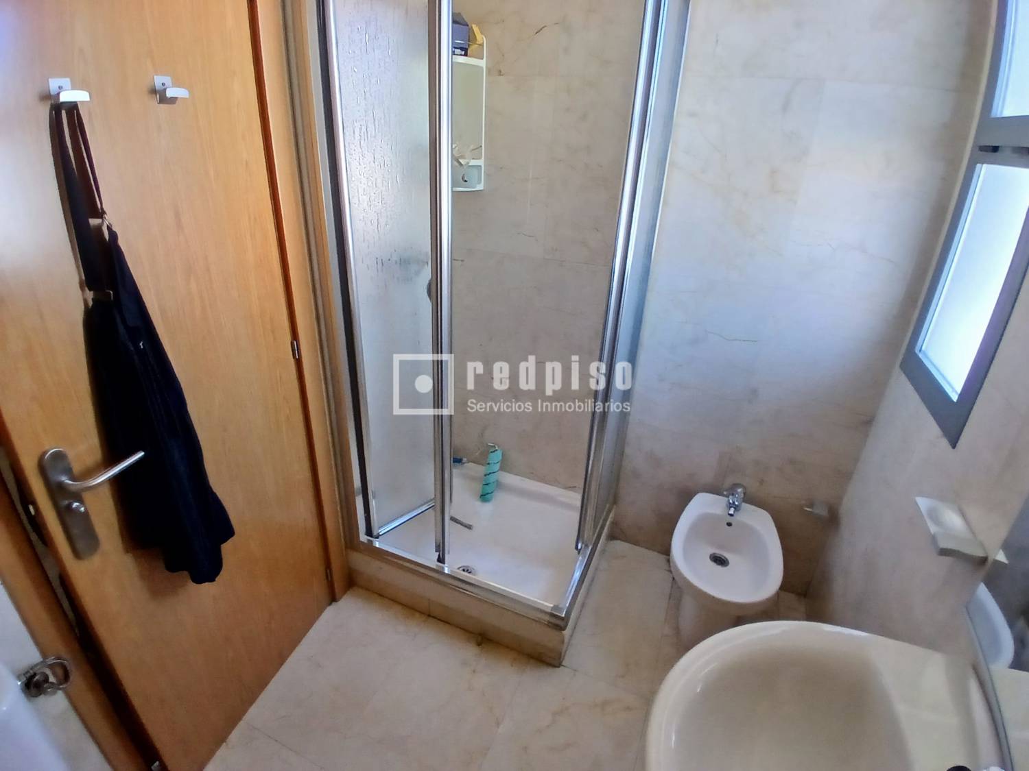 Piso en venta en calle De Almazán, Madrid, Madrid 16/22