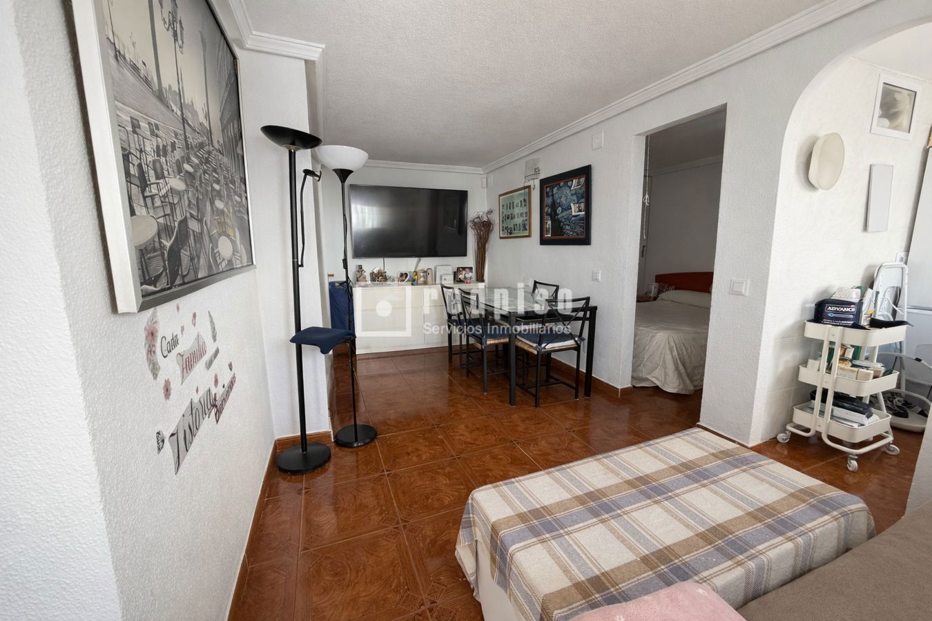Local en venta en calle De Roberto Olid, Benalmádena, Málaga 10/20
