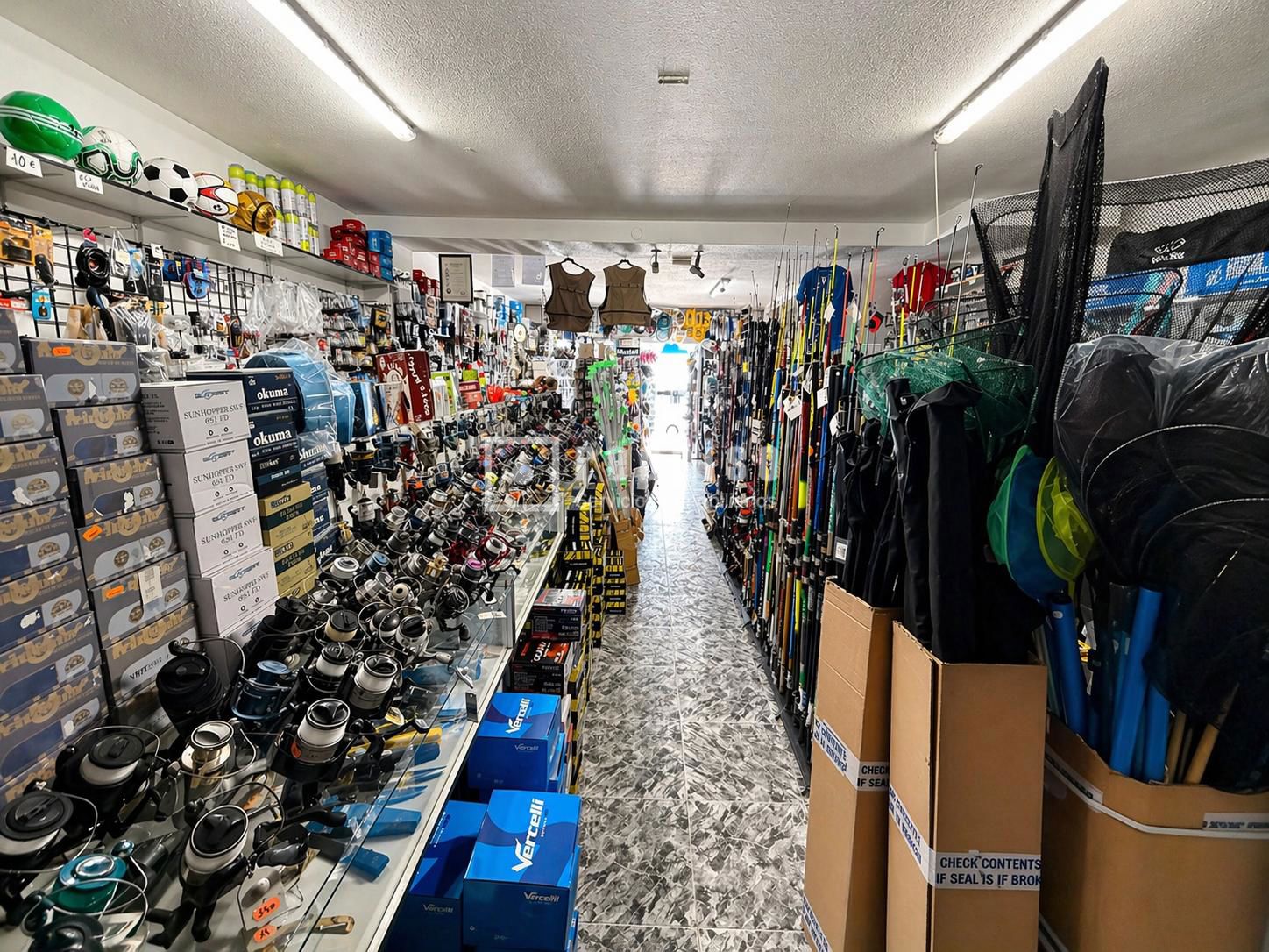 Local en venta en calle De Roberto Olid, Benalmádena, Málaga 4/20