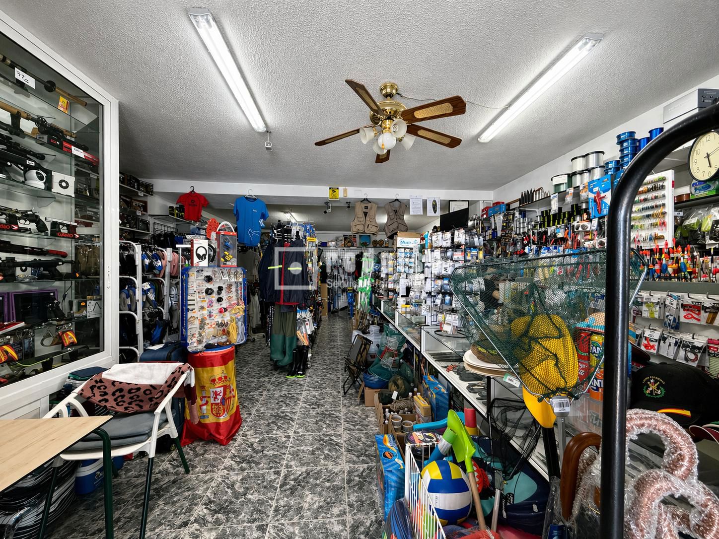 Local en venta en calle De Roberto Olid, Benalmádena, Málaga 2/20