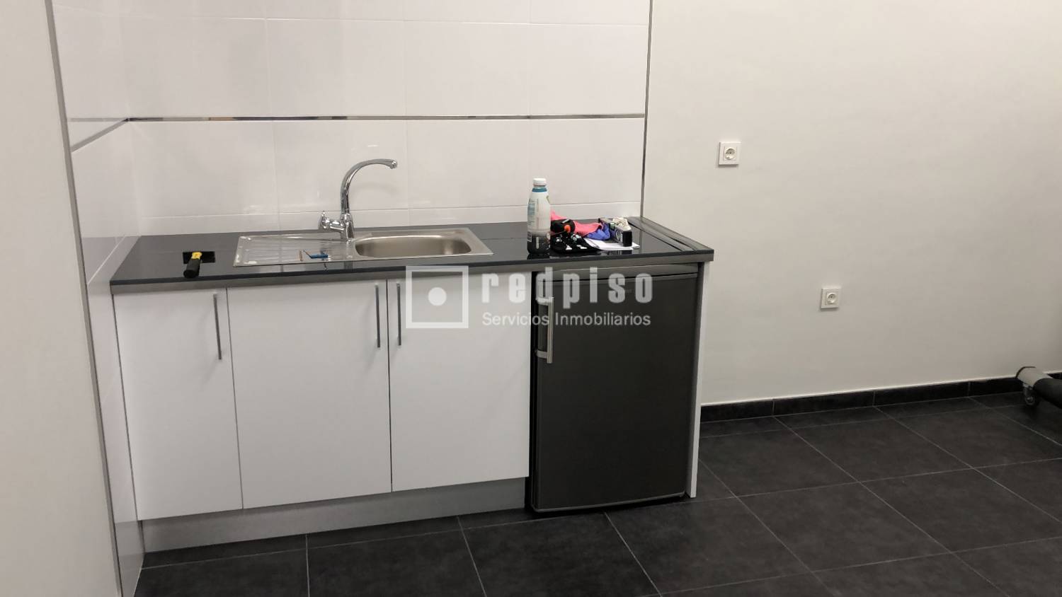 Local en venta en Leganés, Madrid 4/5