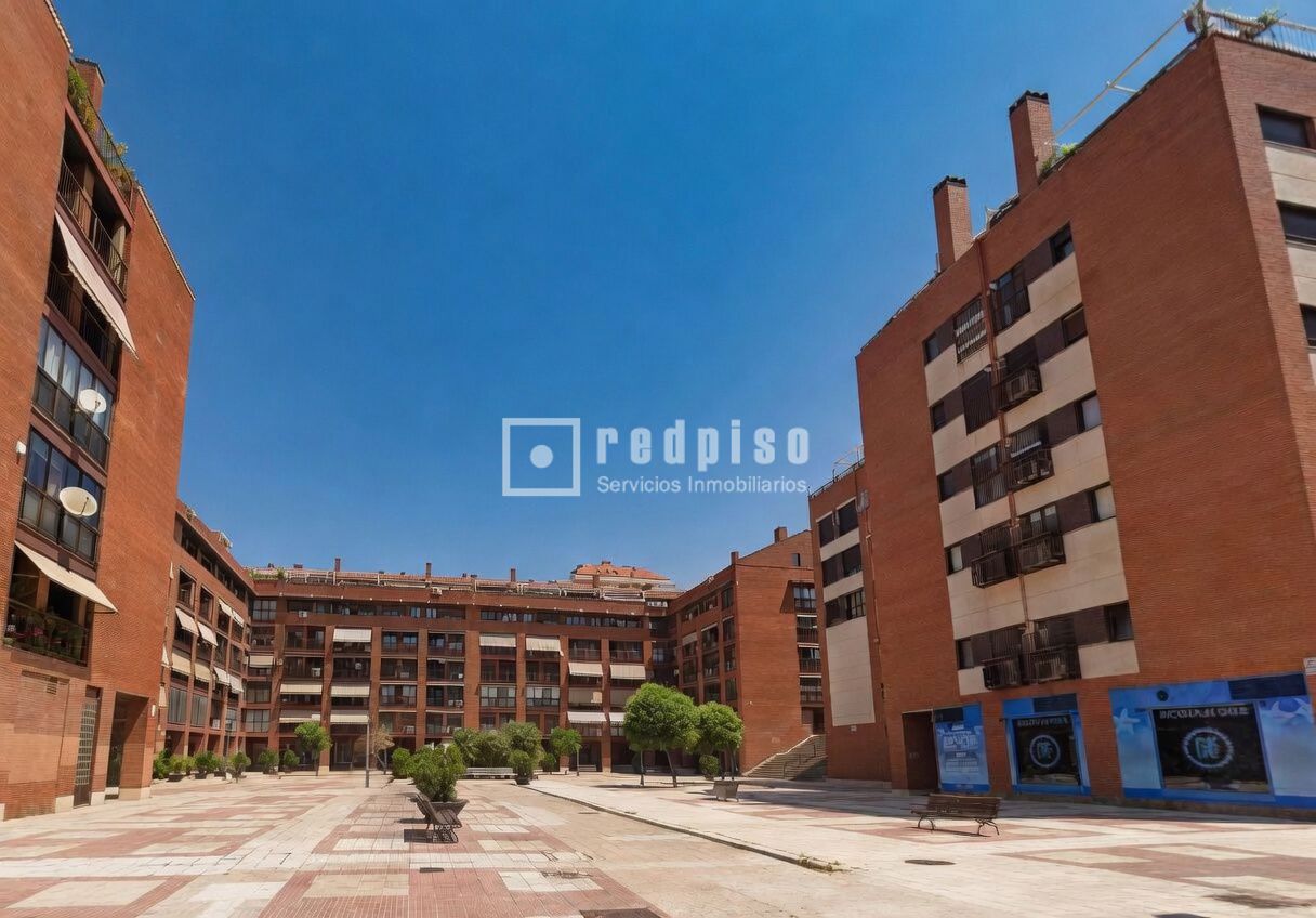 Piso en venta en  Alcorcón, Madrid  1/28