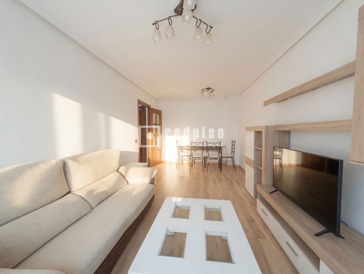 Piso en venta en  Alcorcón, Madrid  3/28