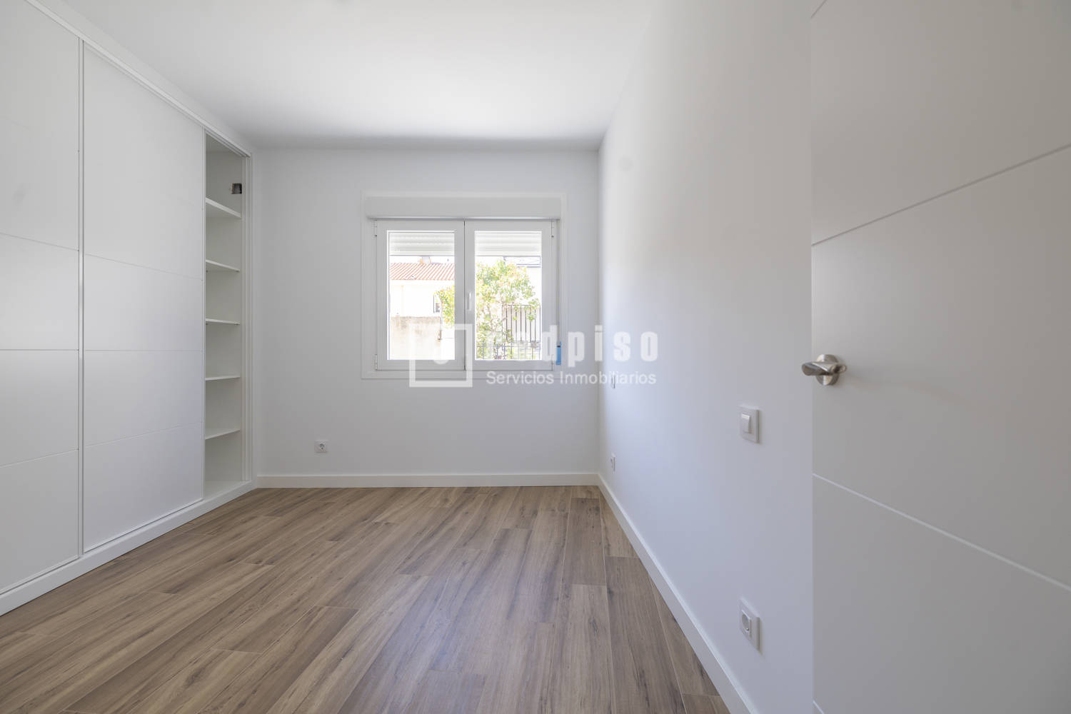 Casa en venta en  Ugena, Toledo  9/38