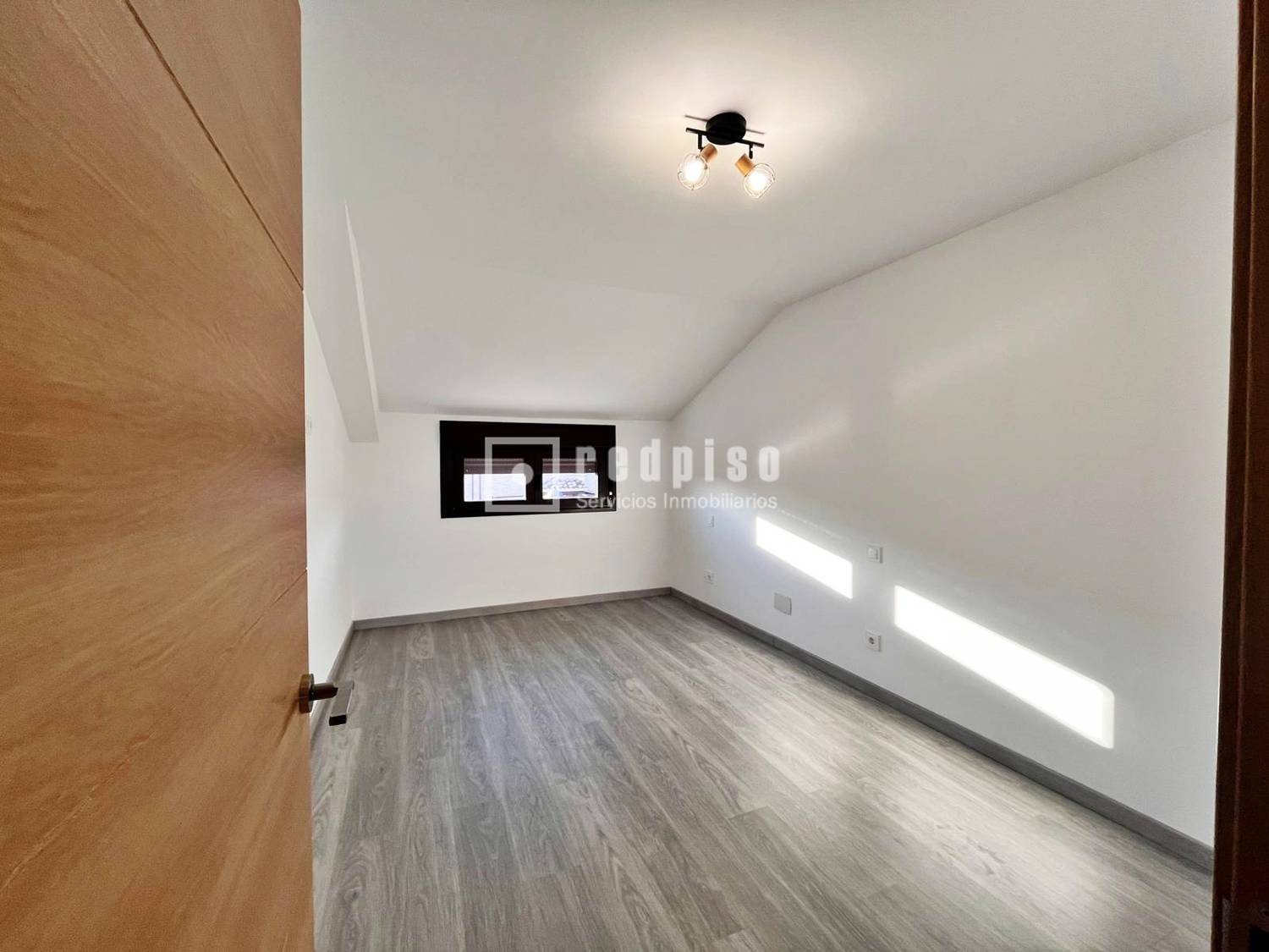 Casa en alquiler en  Quer, Guadalajara  40/43