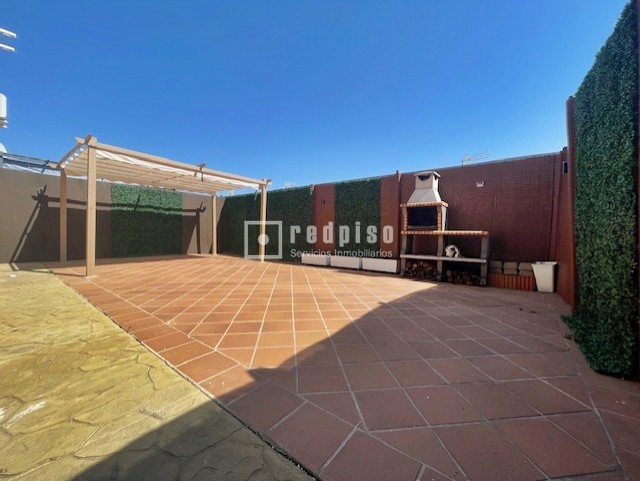 Casa en alquiler en  Quer, Guadalajara  11/43