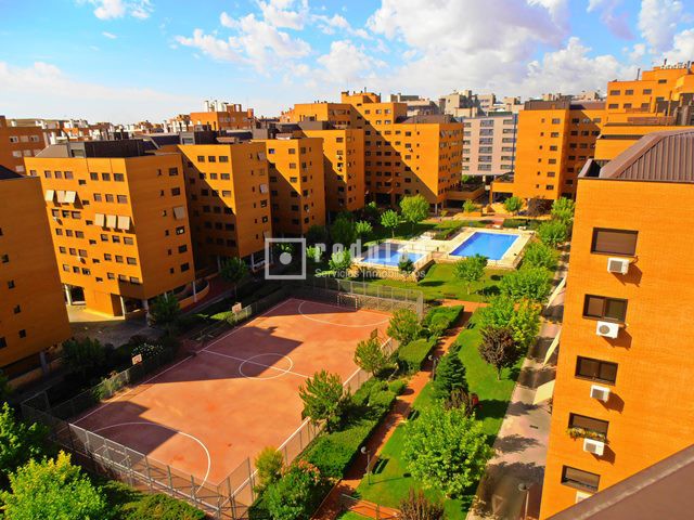 Piso en venta en calle De La Dehesa De Vicálvaro, Madrid, Madrid 4/5