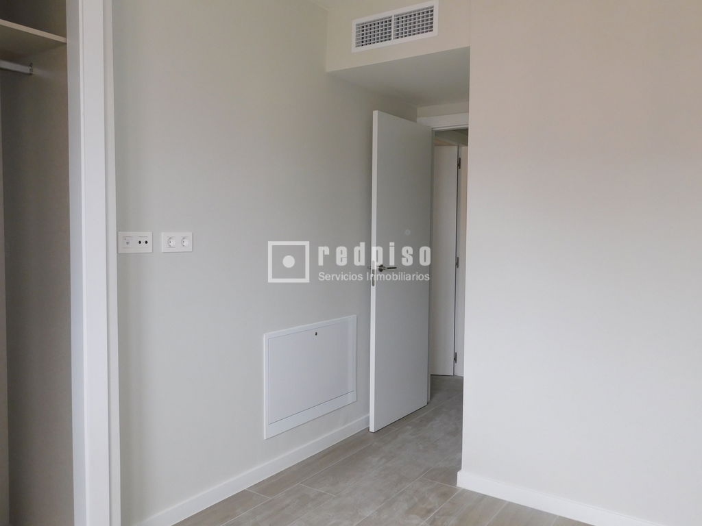 Piso en alquiler en Villaverde, Madrid 8/16