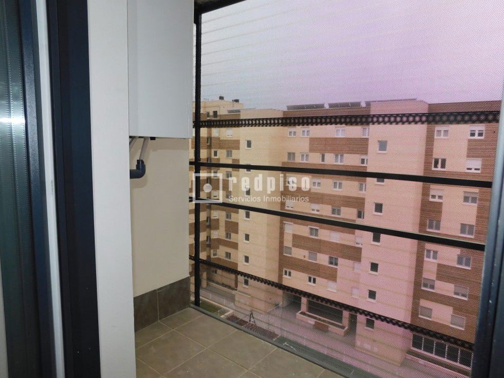 Piso en alquiler en Villaverde, Madrid 5/16
