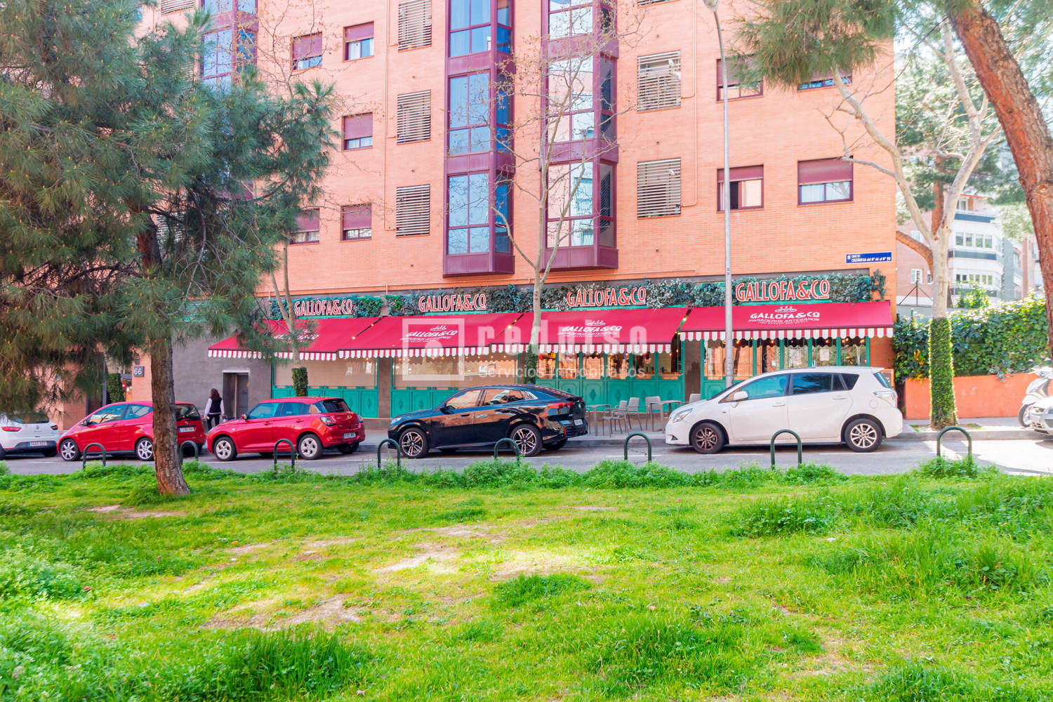 Piso en venta en calle De Caleruega, Hortaleza, Madrid 22/27